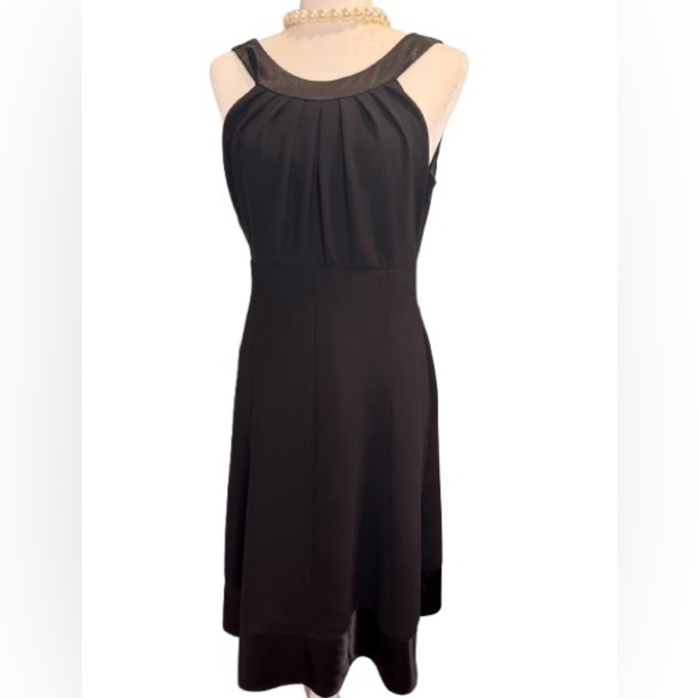Jones Wear Sleeveless Midi LBD